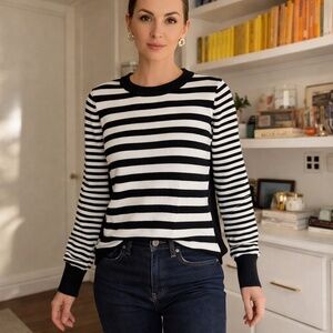 Pink Rose Medium Black White Striped Crewneck Knit‎ Sweater